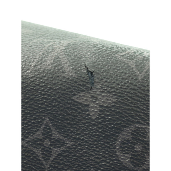 Louis Vuitton Eclipse District MM NM Shoulder Bag Black - Picture 6 of 9